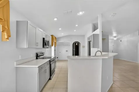 432 Barlyn Avenue Haines City FL 33844