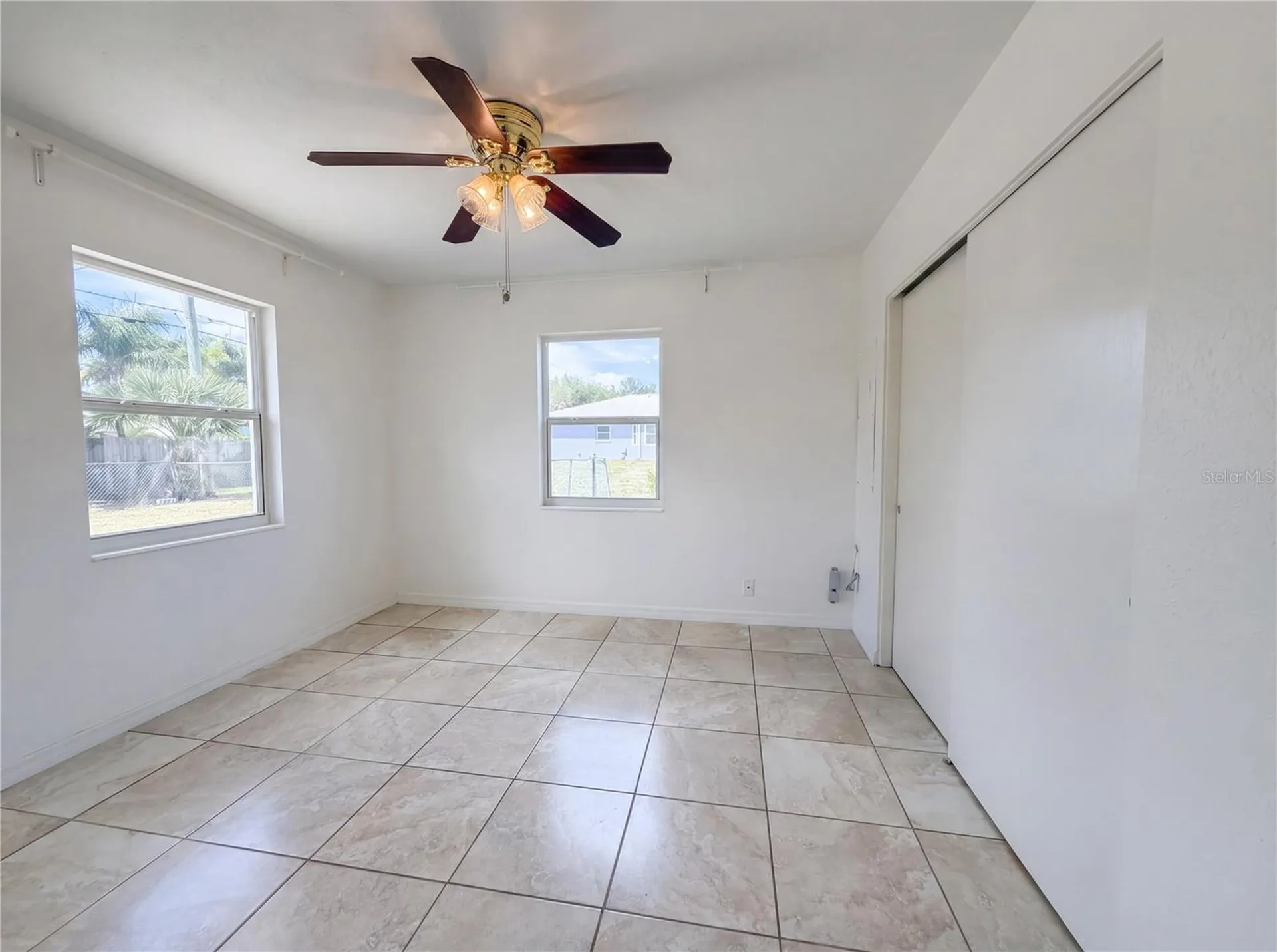 829 E 4th Street Englewood FL 34223