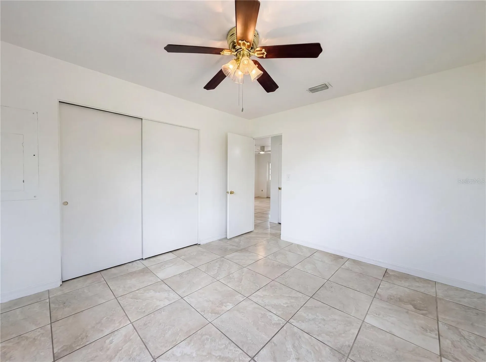 829 E 4th Street Englewood FL 34223