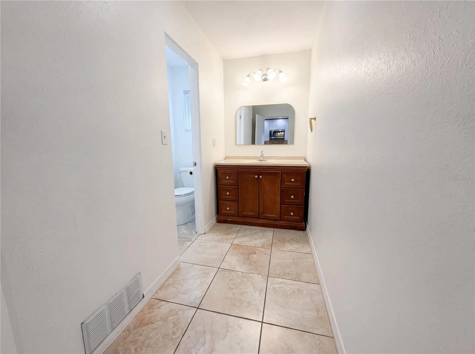 829 E 4th Street Englewood FL 34223