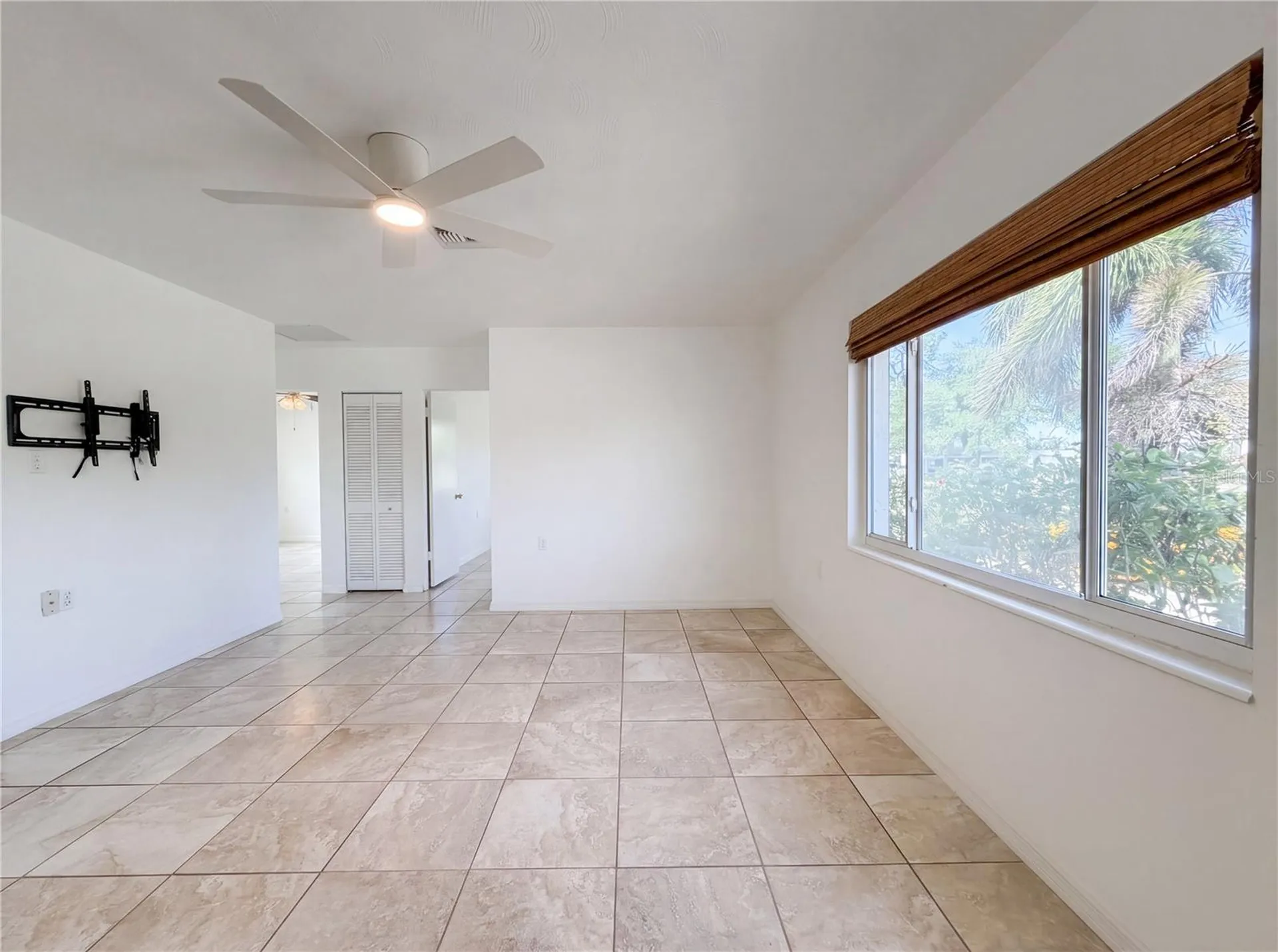 829 E 4th Street Englewood FL 34223