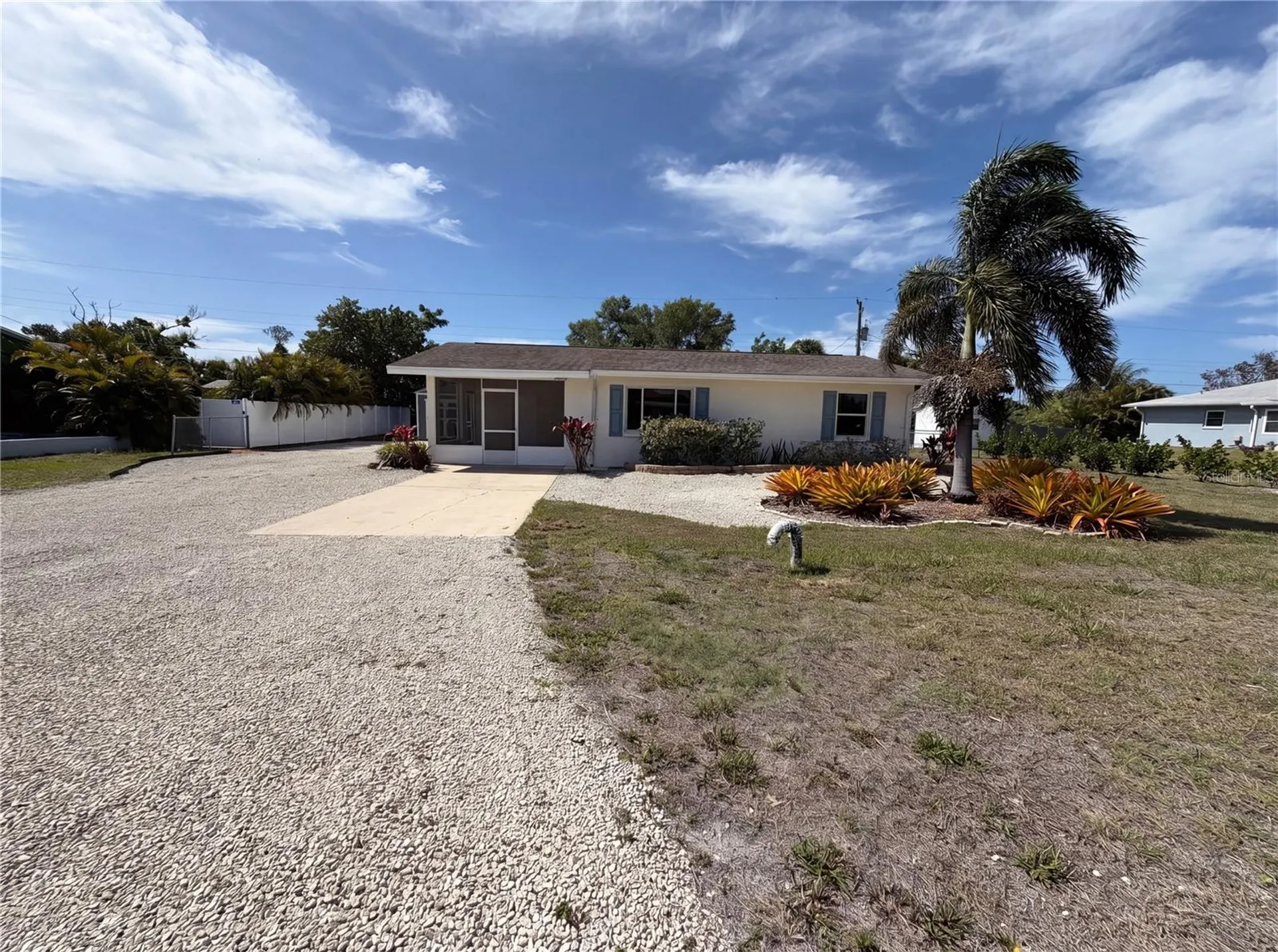 829 E 4th Street Englewood FL 34223