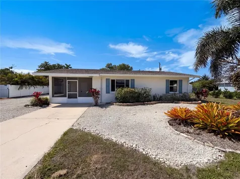 829 E 4th Street Englewood FL 34223