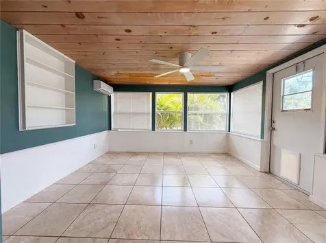 829 E 4th Street Englewood FL 34223