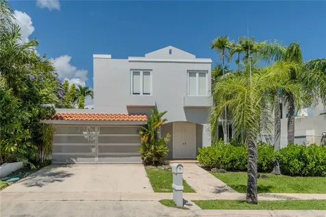 123 Estancias Reales Guaynabo PR 00969