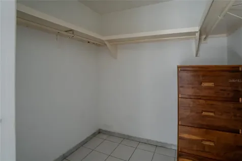 123 Estancias Reales Guaynabo PR 00969