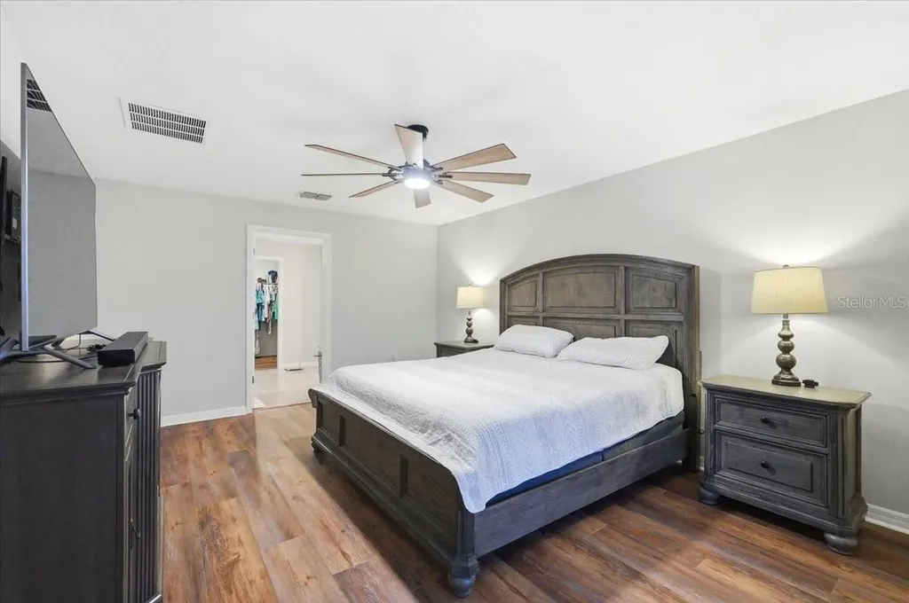 936 Zone Tailed Hawk Place Ruskin FL 33570