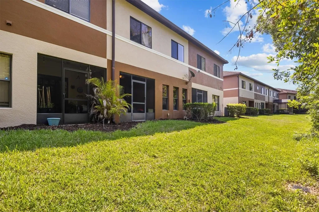 5986 Tivoli Gardens Boulevard Orlando FL 32829