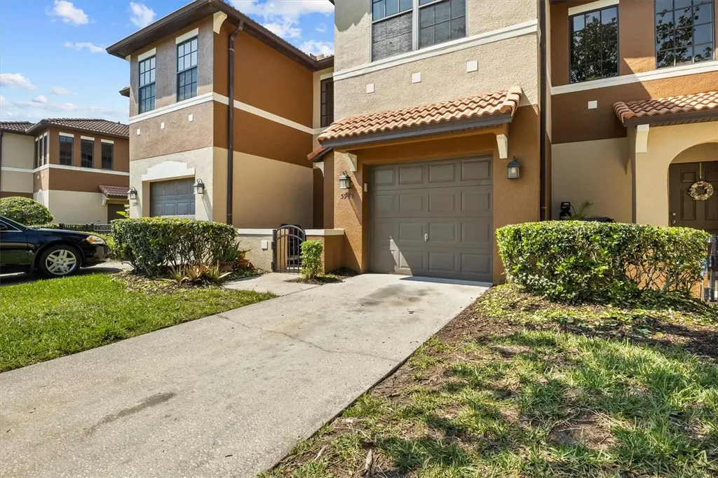 5986 Tivoli Gardens Boulevard Orlando FL 32829
