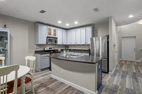 5986 Tivoli Gardens Boulevard Orlando FL 32829