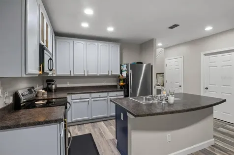 5986 Tivoli Gardens Boulevard Orlando FL 32829