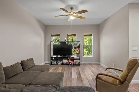 5986 Tivoli Gardens Boulevard Orlando FL 32829