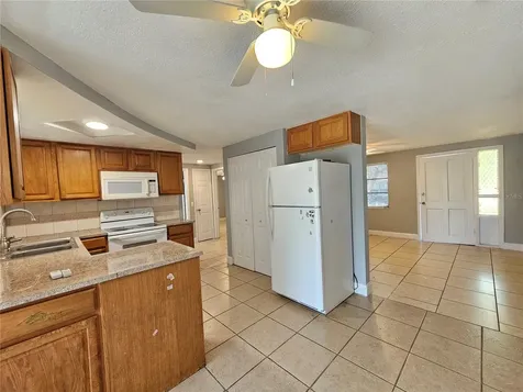 9210 Pegasus Avenue Port Richey FL 34668