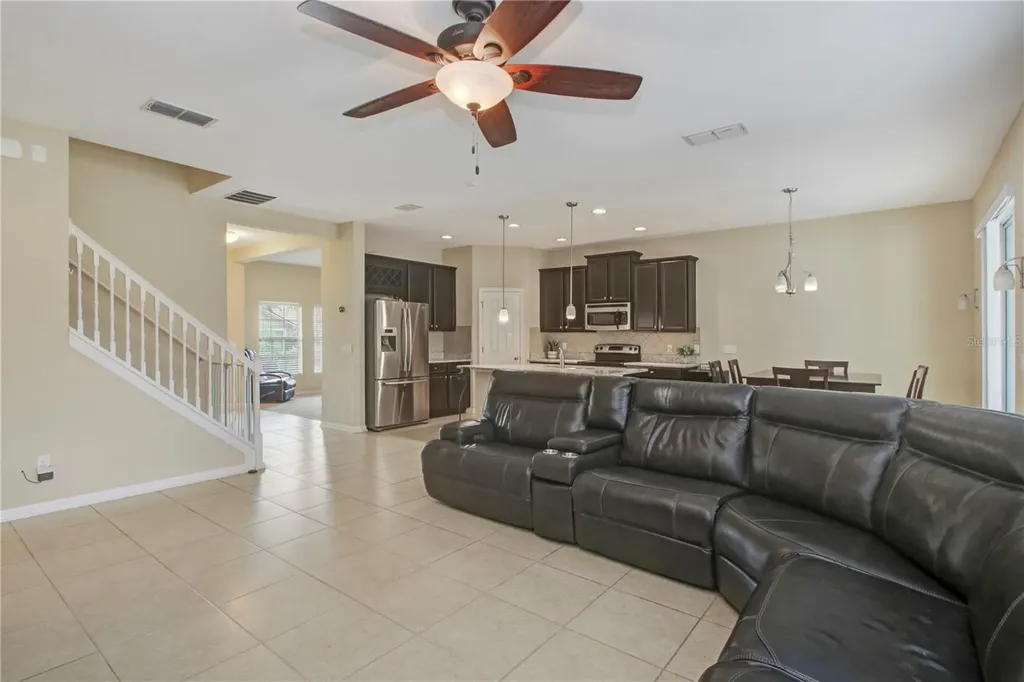 9009 Vickroy Terrace Oviedo FL 32765
