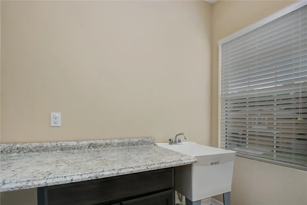 9009 Vickroy Terrace Oviedo FL 32765