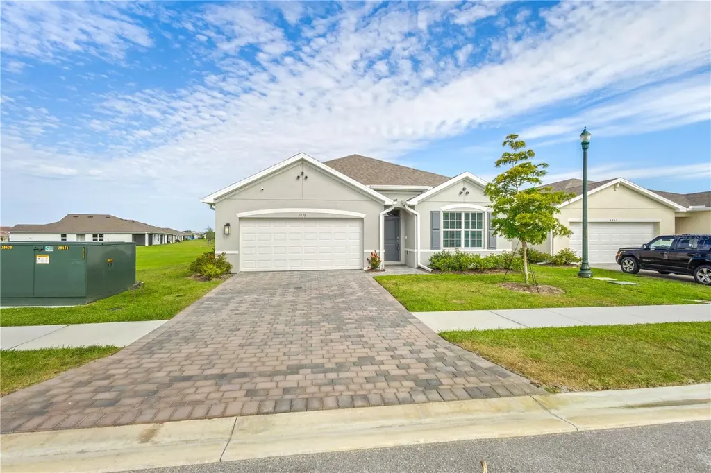 4975 Tuscola Boulevard North Port FL 34287