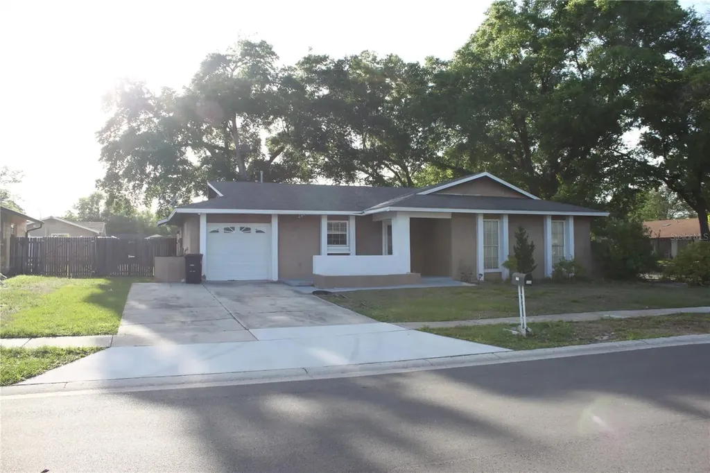 812 Gullberry Lane Altamonte Springs FL 32714