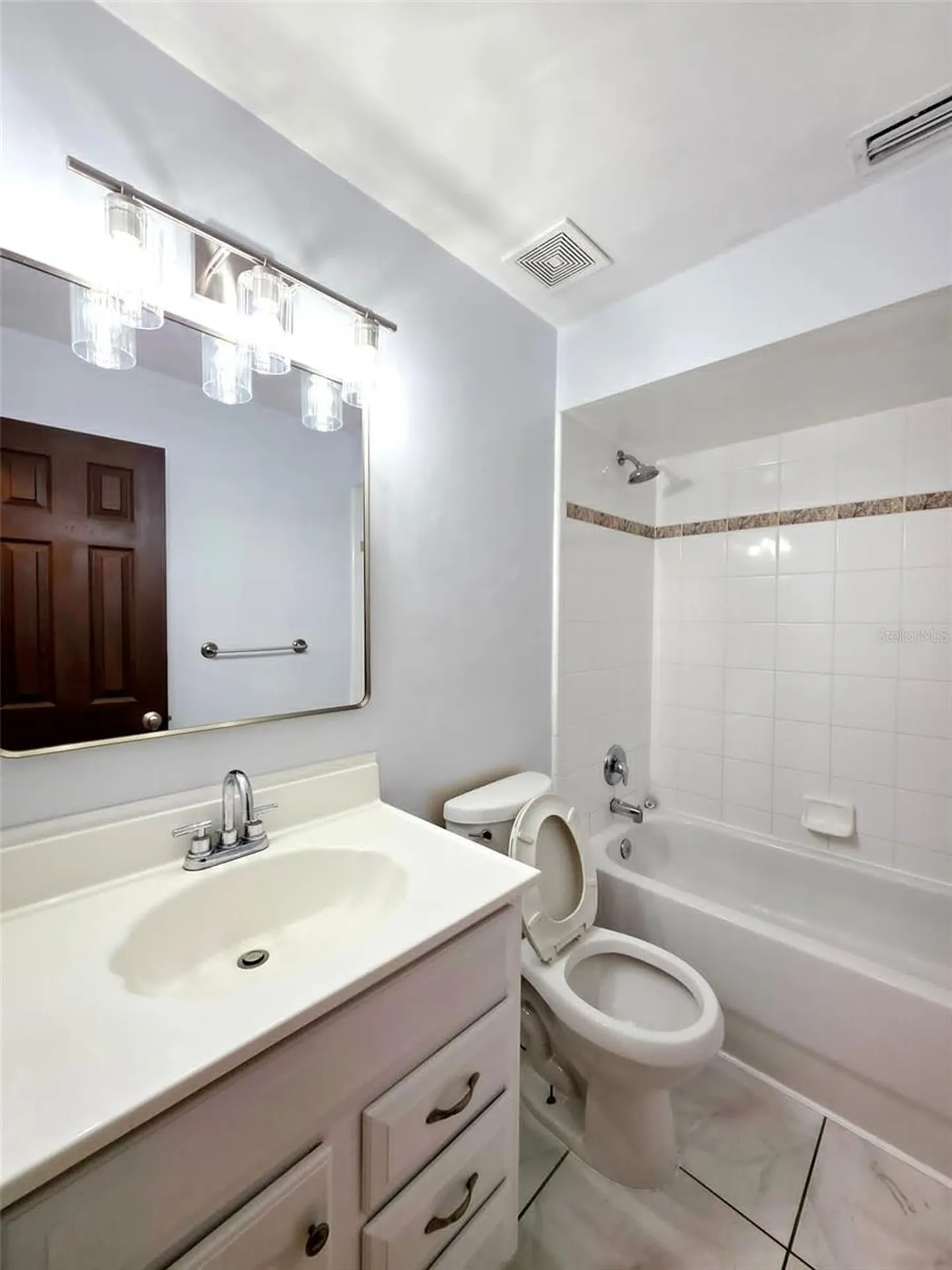 812 Gullberry Lane Altamonte Springs FL 32714