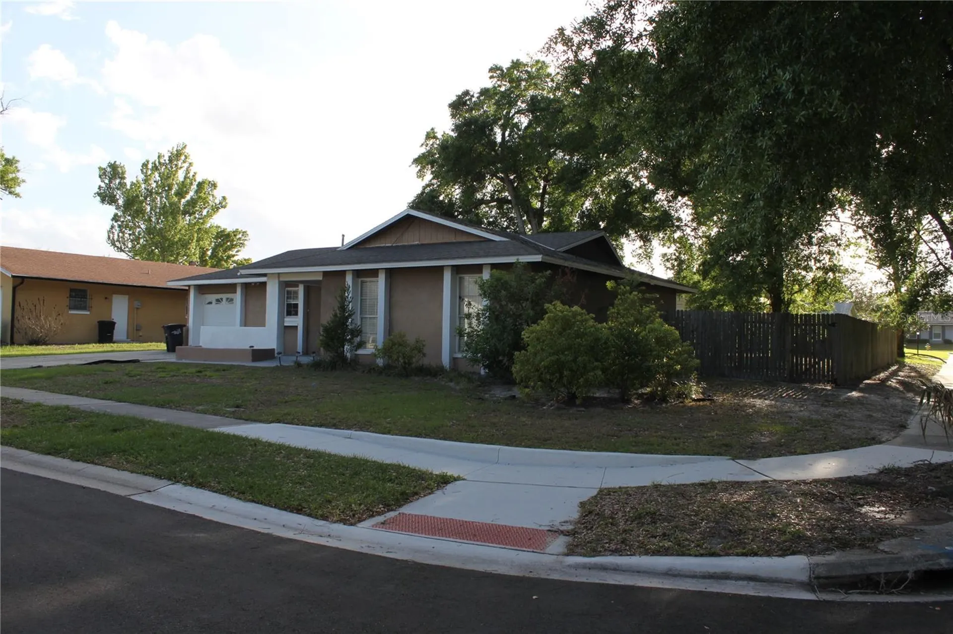 812 Gullberry Lane Altamonte Springs FL 32714