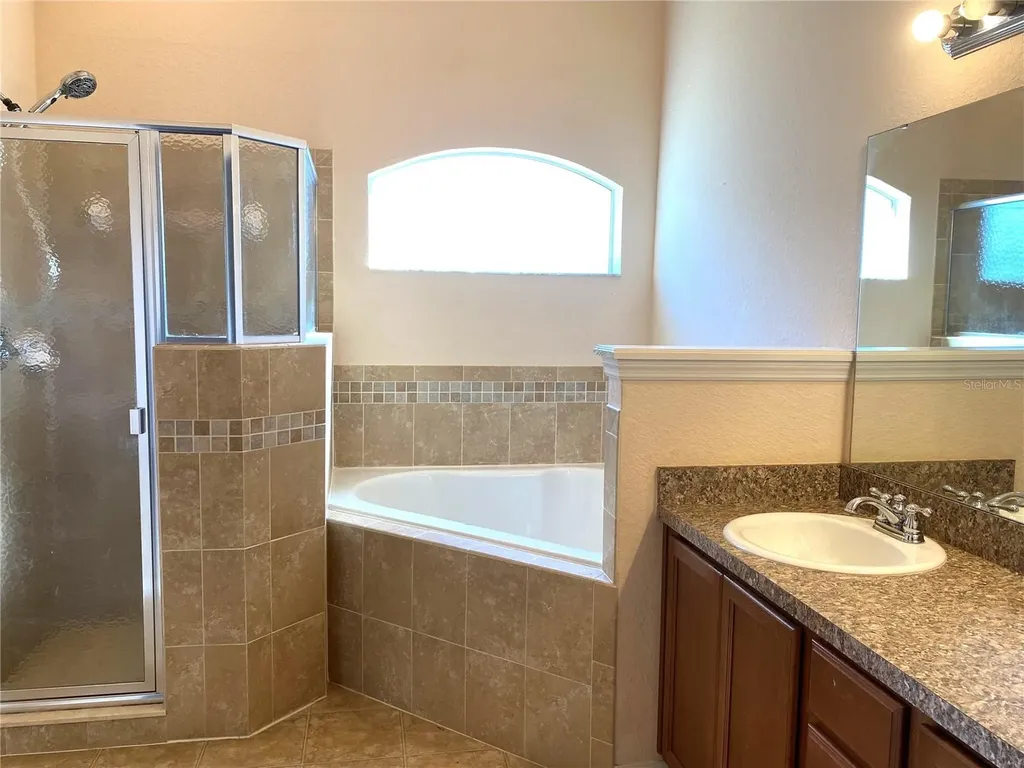 250 Highland Meadows Court Davenport FL 33837