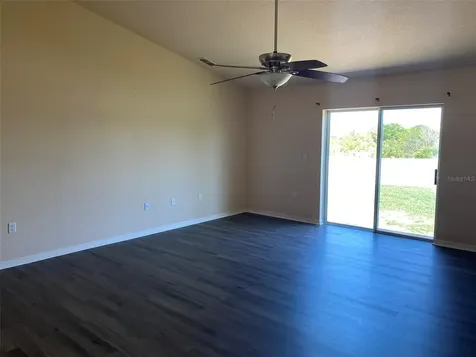250 Highland Meadows Court Davenport FL 33837
