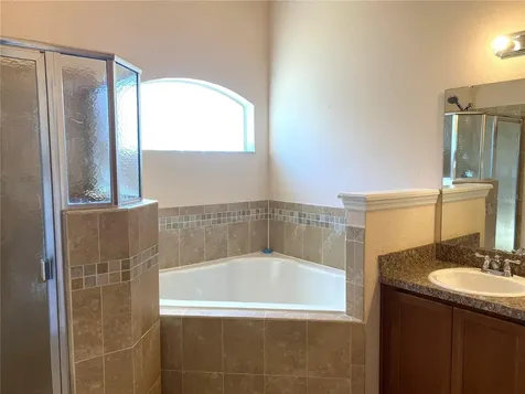250 Highland Meadows Court Davenport FL 33837