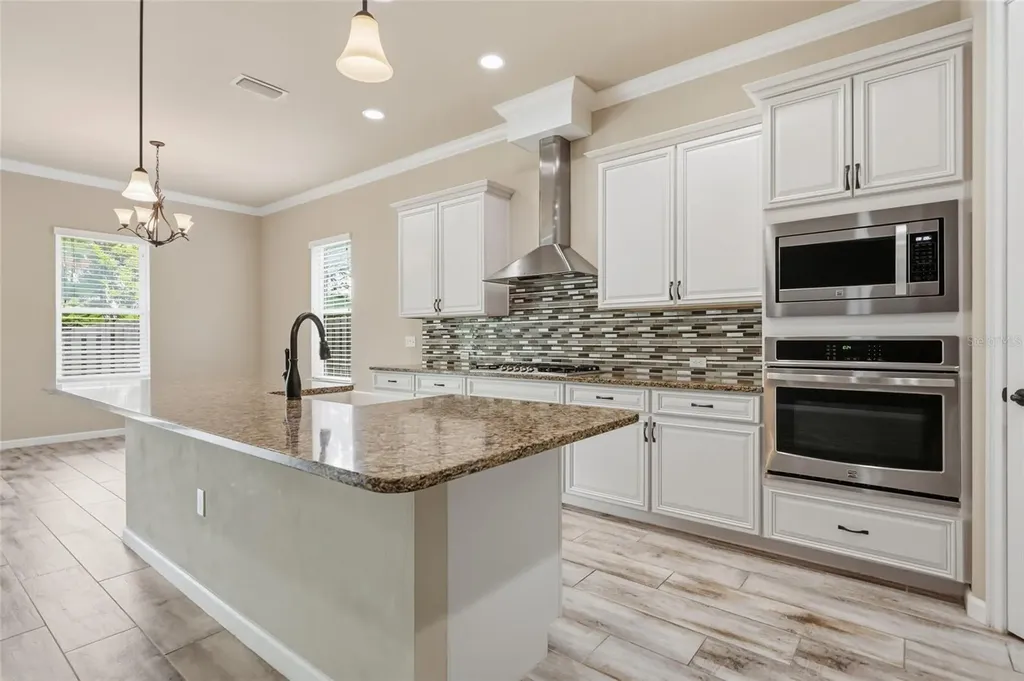 1061 NW 134th Drive Newberry FL 32669