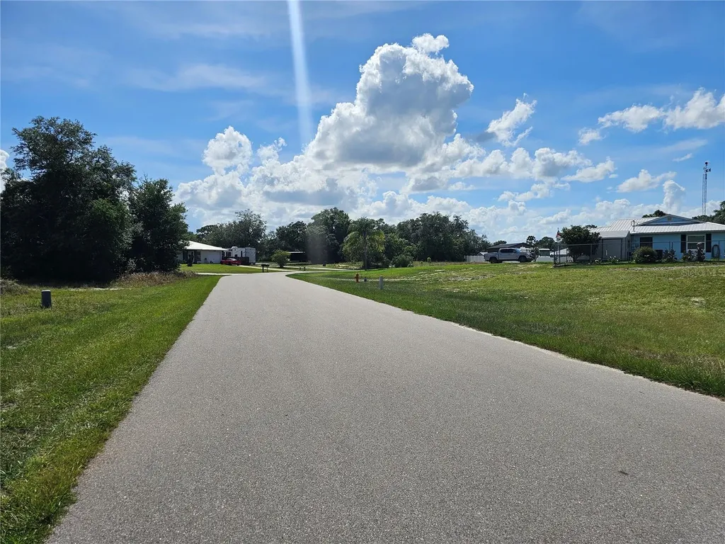 Cedarwood Drive Lake Wales FL 33898