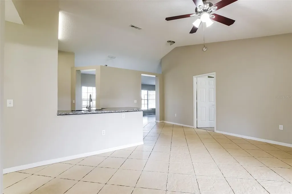 2476 Academy Avenue Deltona FL 32738