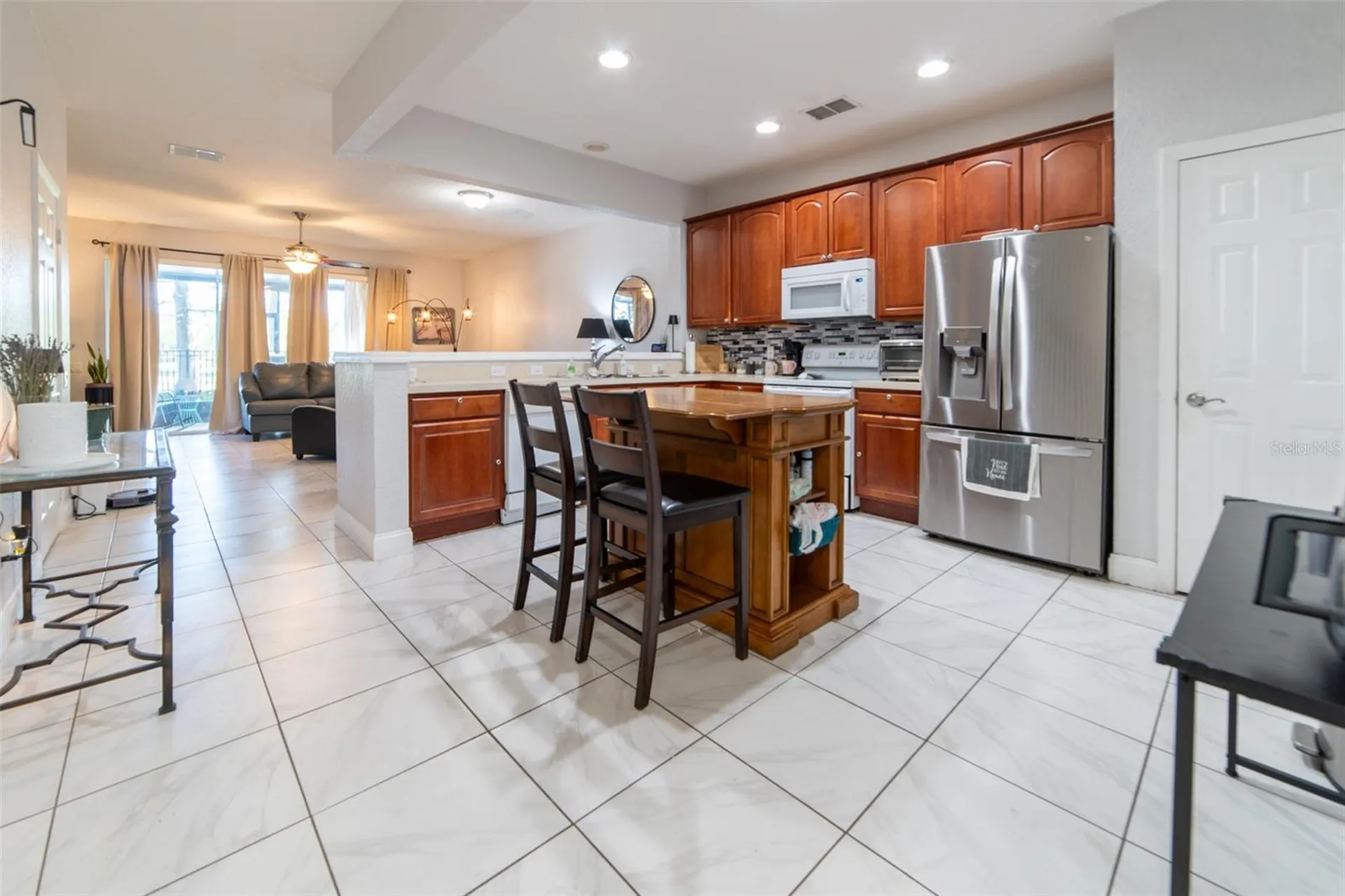 1041 Enclair Street Orlando FL 32828