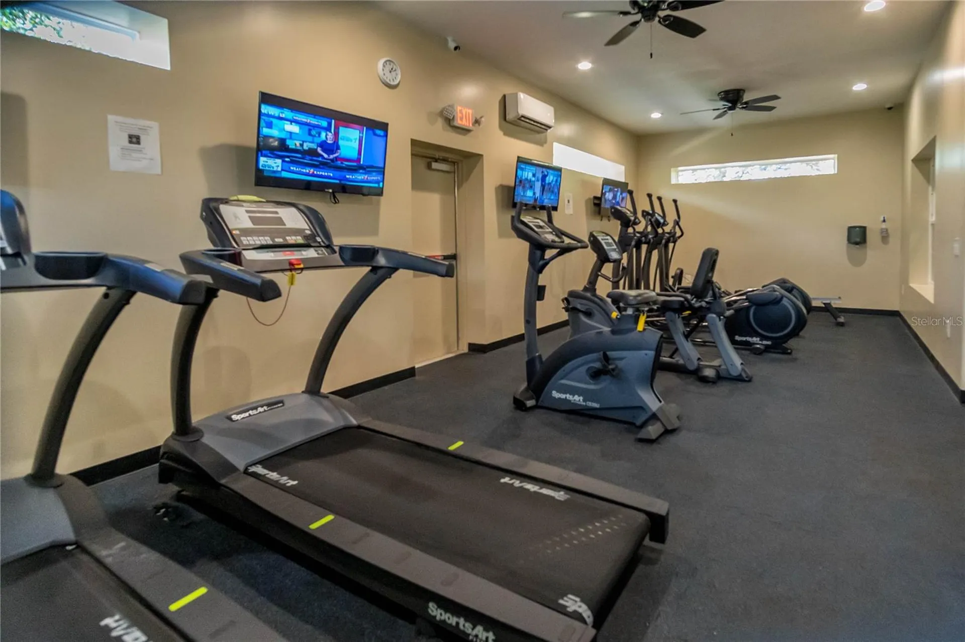1041 Enclair Street Orlando FL 32828