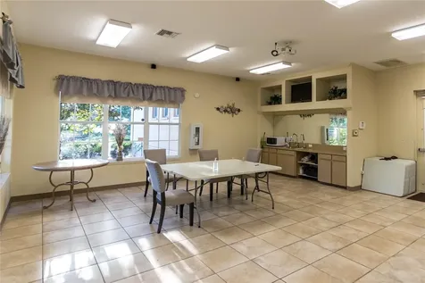 1041 Enclair Street Orlando FL 32828