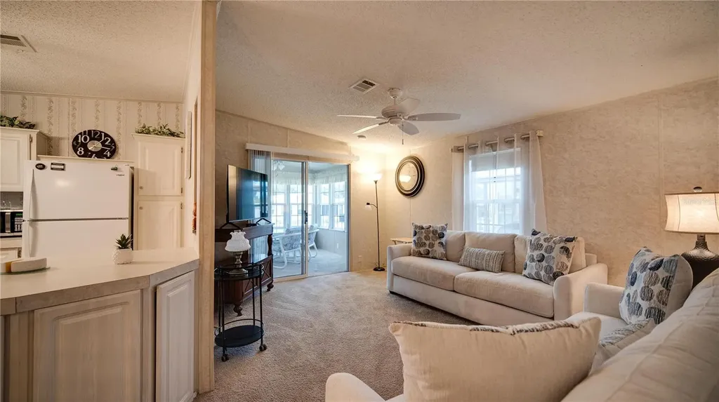 226 Douglas Park Avenue Davenport FL 33897