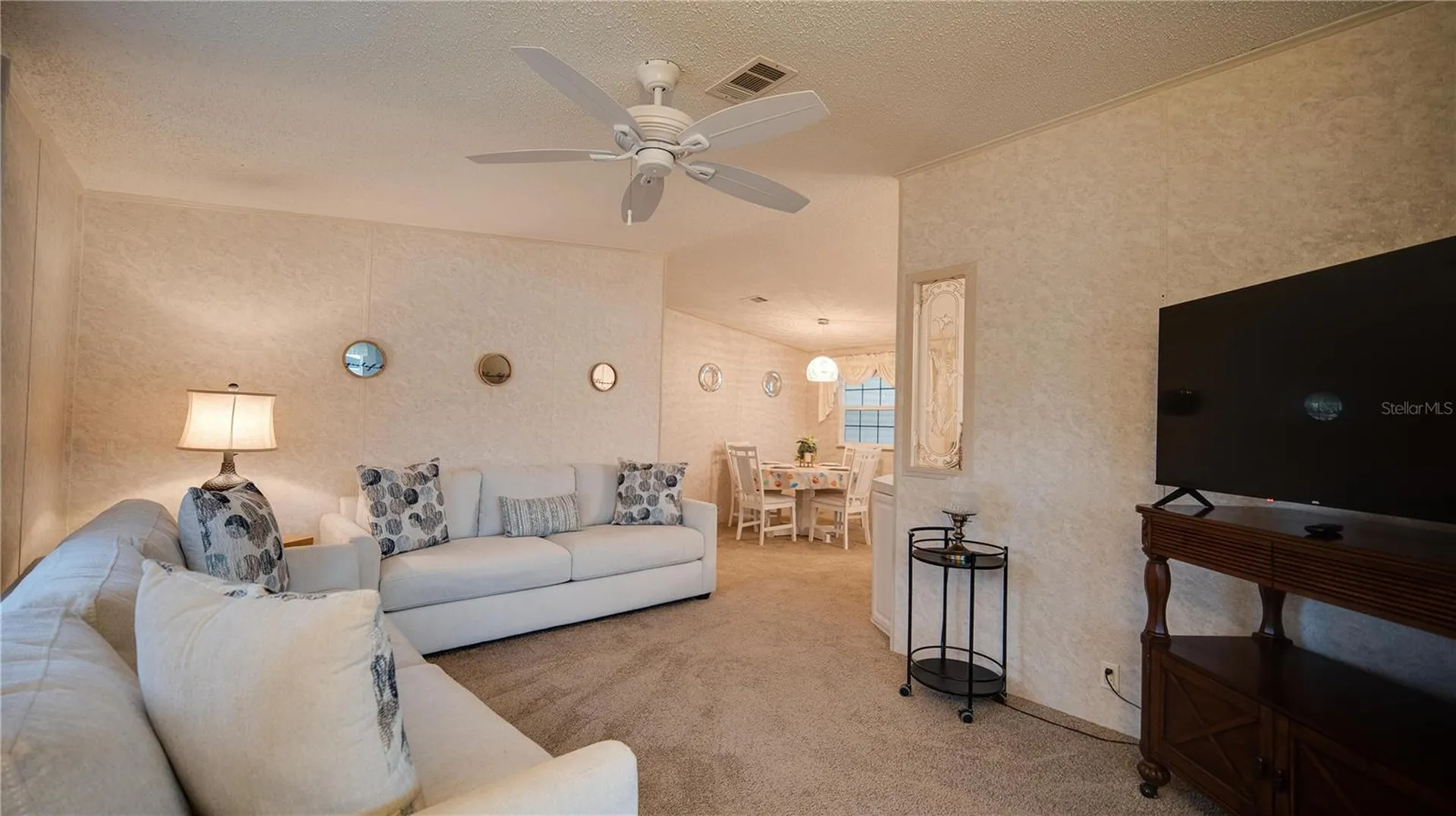 226 Douglas Park Avenue Davenport FL 33897