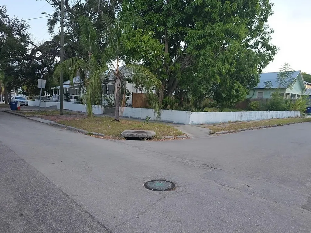 2604 N 10th Street Tampa FL 33605
