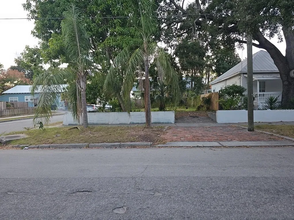 2604 N 10th Street Tampa FL 33605