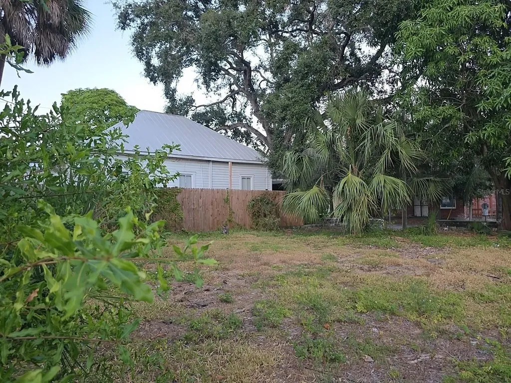 2604 N 10th Street Tampa FL 33605