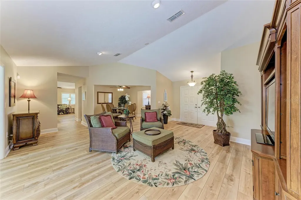 3168 Willow Springs Circle Venice FL 34293