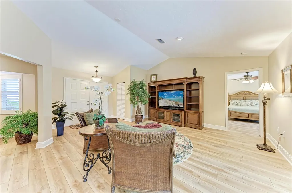 3168 Willow Springs Circle Venice FL 34293