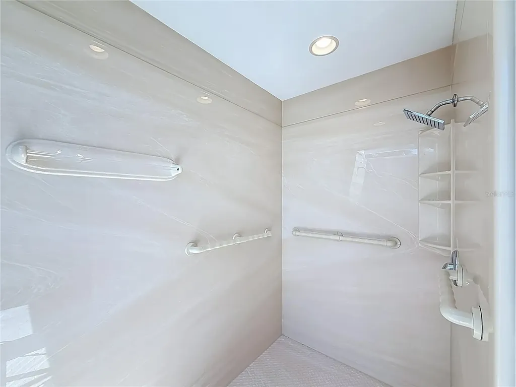12754 112th Street Largo FL 33778
