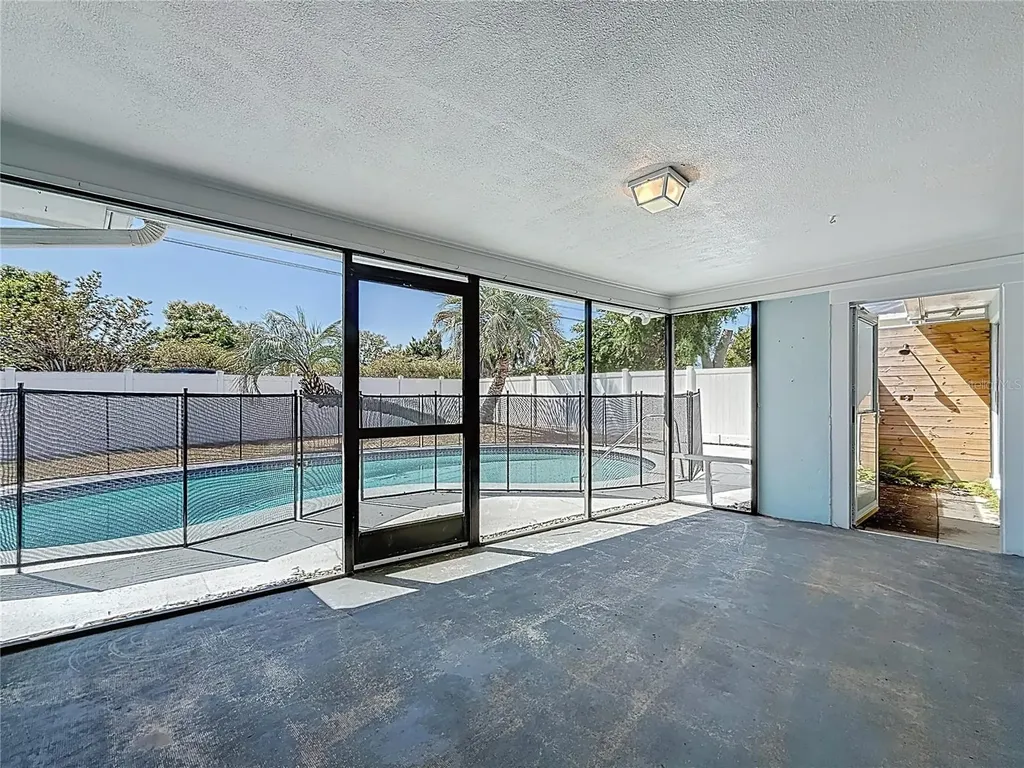 12754 112th Street Largo FL 33778
