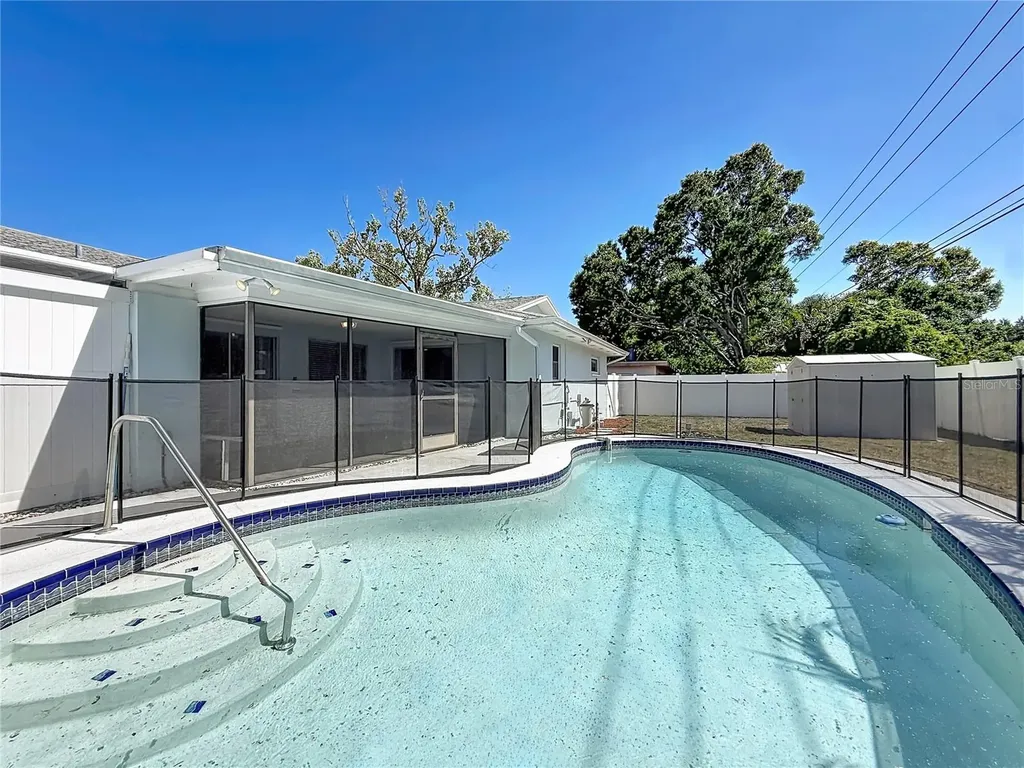 12754 112th Street Largo FL 33778