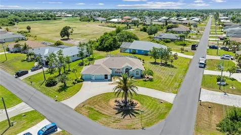 54 Medalist Place Rotonda West FL 33947