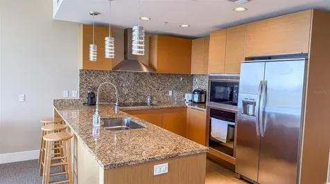 175 1st Street S St Petersburg FL 33701