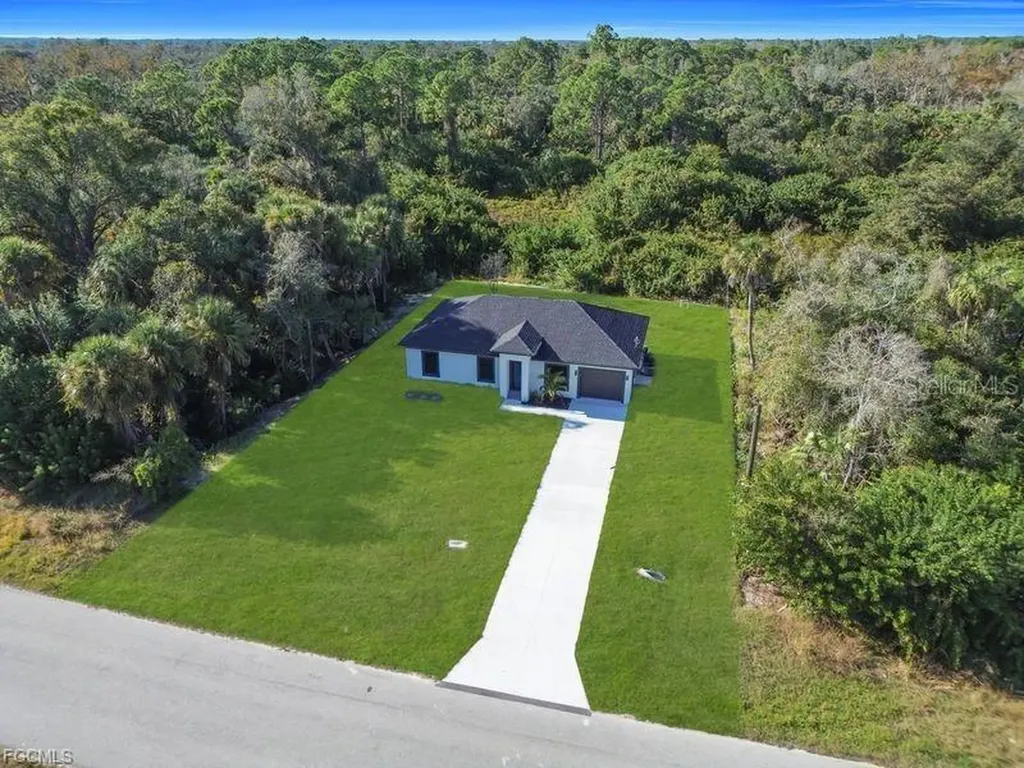 644 Woodcrest Drive Lehigh Acres FL 33972
