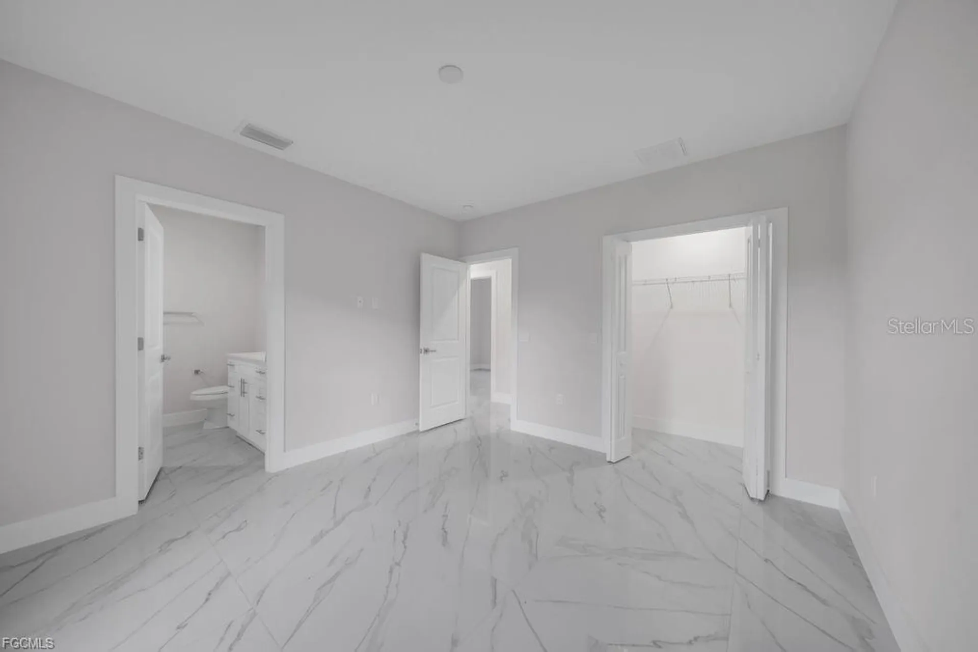 644 Woodcrest Drive Lehigh Acres FL 33972