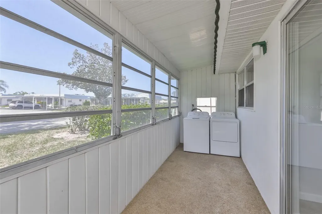 1802 Bedford Terrace Sun City Center FL 33573