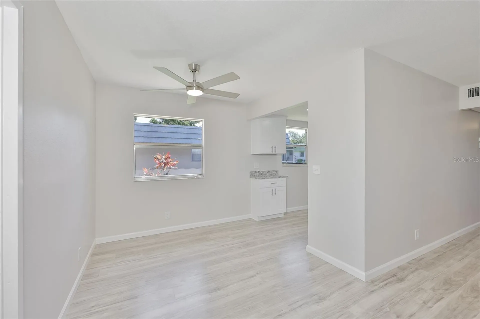 1802 Bedford Terrace Sun City Center FL 33573