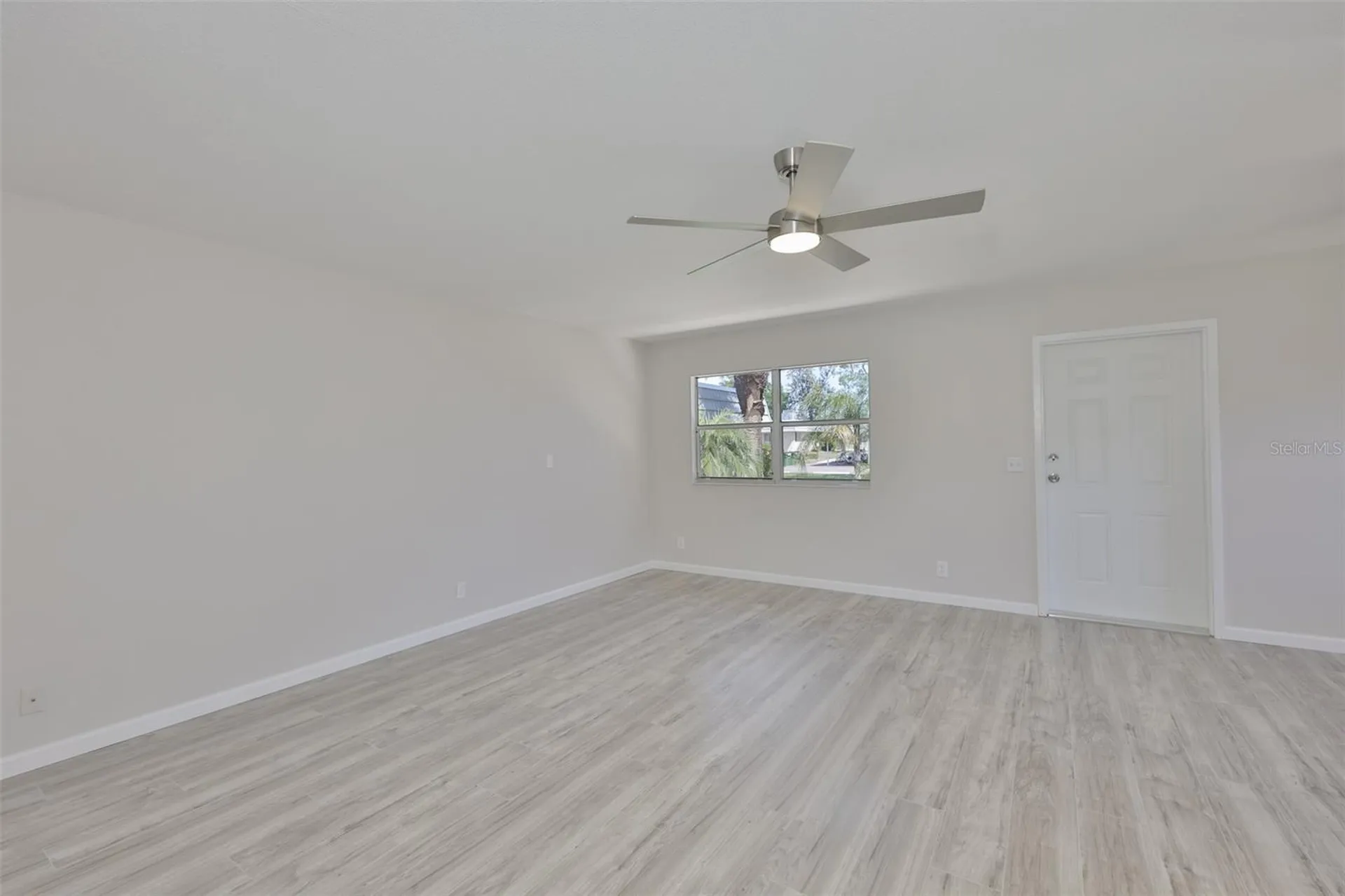 1802 Bedford Terrace Sun City Center FL 33573