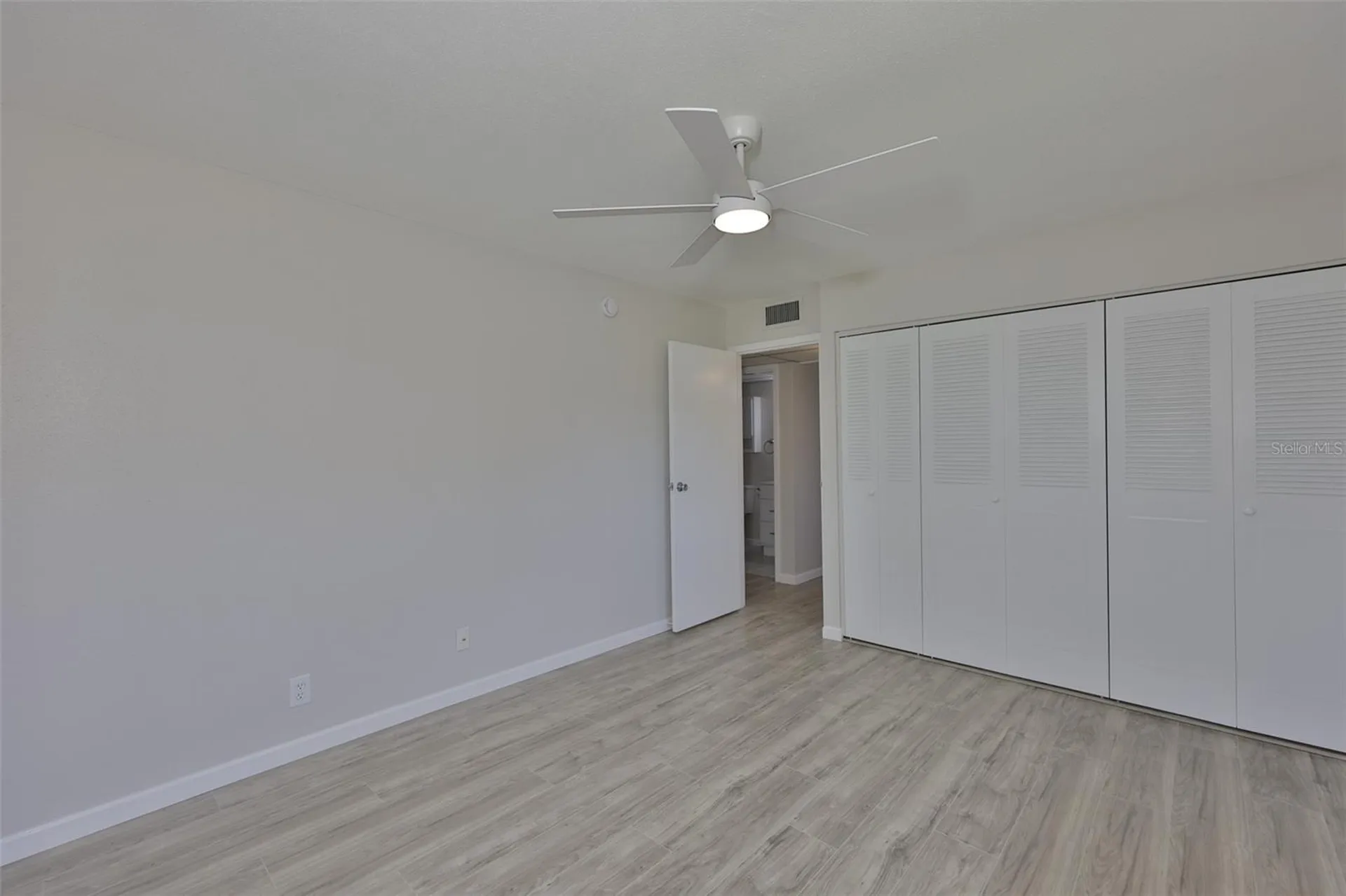 1802 Bedford Terrace Sun City Center FL 33573